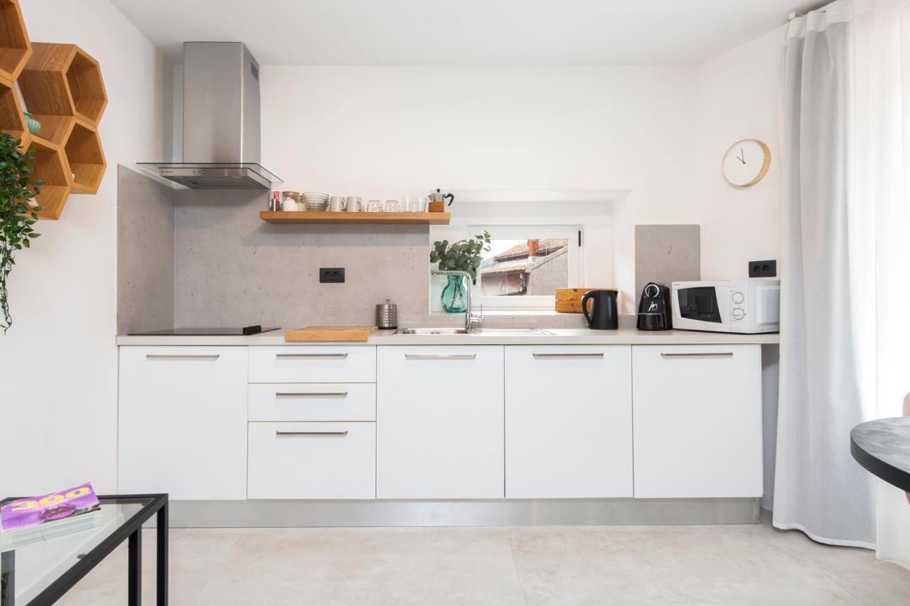 Modern And Cozy Apartments Salt & Pepper In Heart Of Ρόβινι Εξωτερικό φωτογραφία