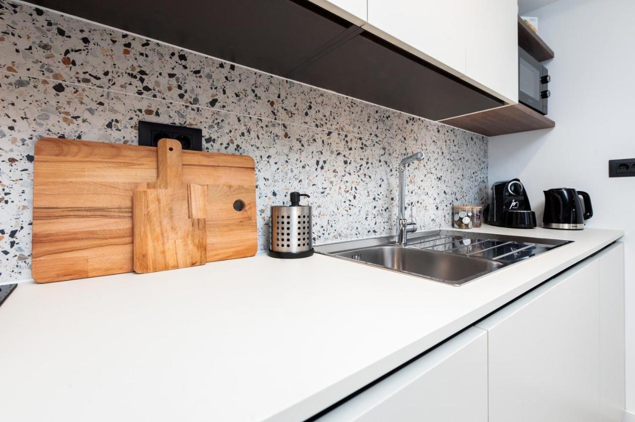 Modern And Cozy Apartments Salt & Pepper In Heart Of Ρόβινι Εξωτερικό φωτογραφία